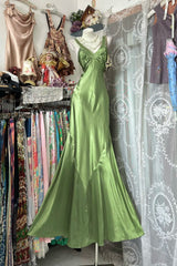Classy Prom Dresses Mermaid Halter Olive Green Satin Long Formal Evening Outfits N3767