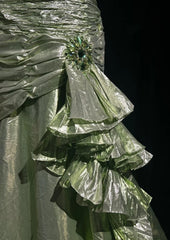 Vintage Prom Aesthetic Dresses Mermaid V Neck Green With Beading Long Formal Dress N3059