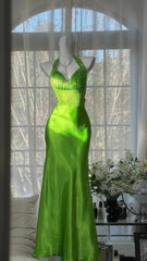 Modest Prom Dresses Mermaid Halter Green Backless Satin With Beading Long Evening Outfits N3539