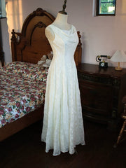 Modest A Line Scoop Neck White Lace Prom Dresses Inspiration Long Party Evening Dress 18th Birthday Outfits AB2367