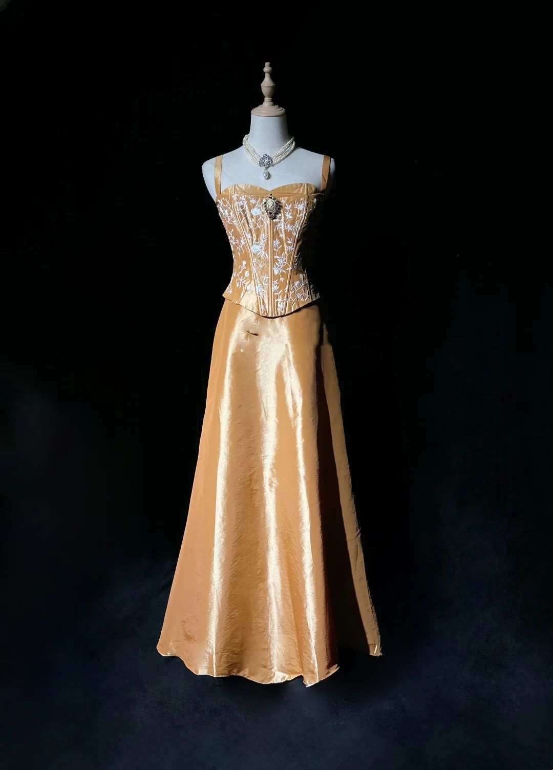 Charming Prom Dresses A line Spaghetti Strap Gold Long Formal Evening Dress N3900