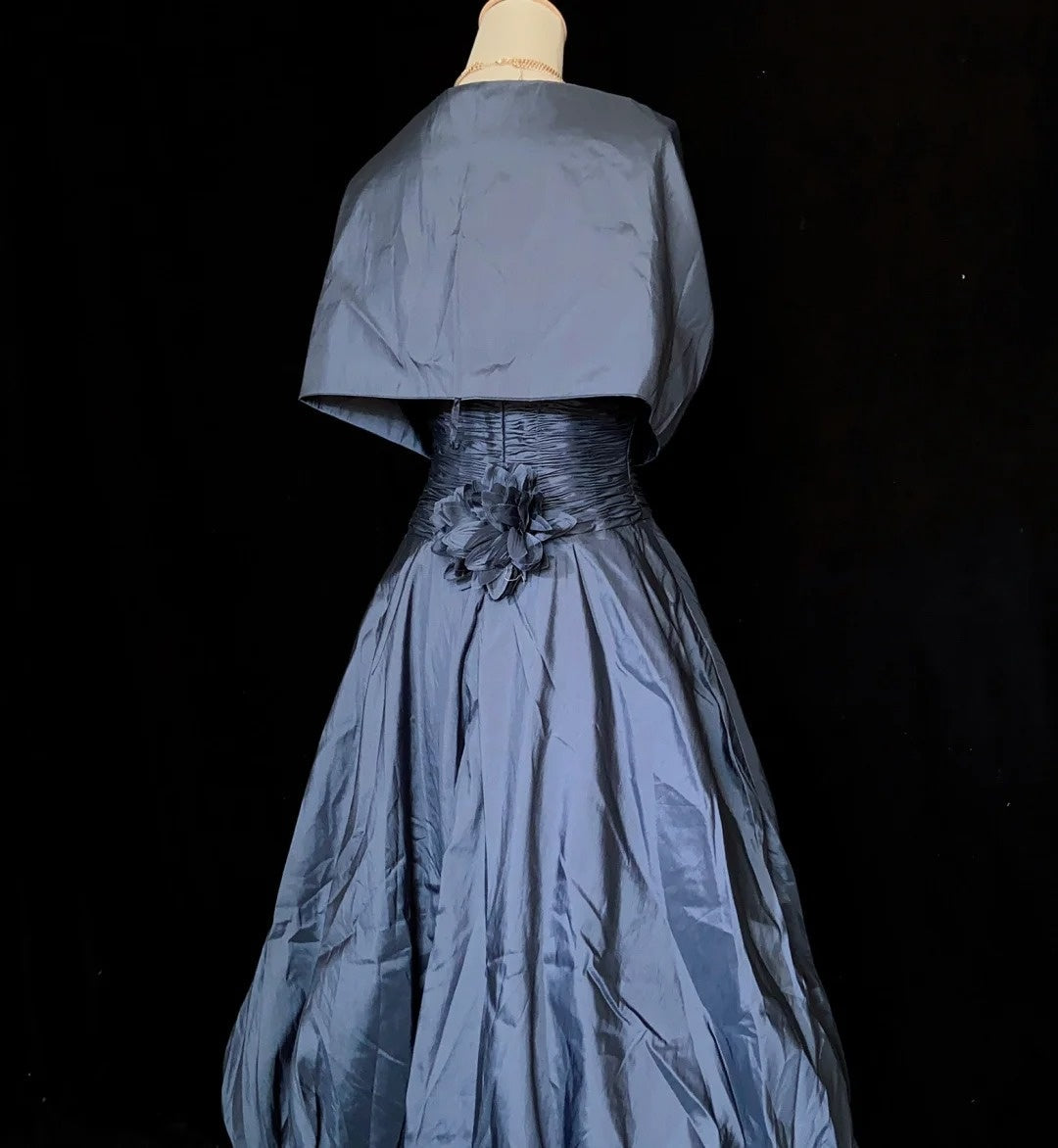 Timeless Prom Dresses Ball Gown Halter Navy Blue Taffeta With Beading Cape Evening Outfits N3287