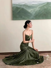 Fitted Mermaid Spaghetti Strap Green Satin With Pleated Formal Dress Long Prom Dresses N2820