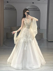 Beautiful Prom Dresses Ball Gown Halter Tulle With Beaded Feathers Long Formal Gown N2927