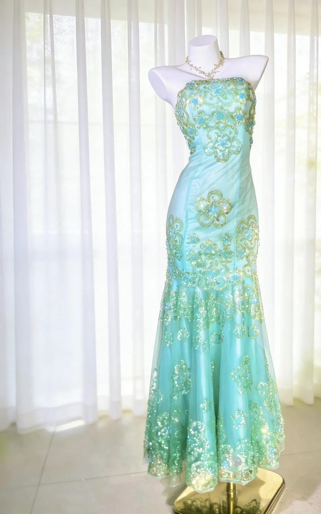 Pretty Prom Dresses Mermaid Strapless Green Lace With Beading Long Formal Dress N3041