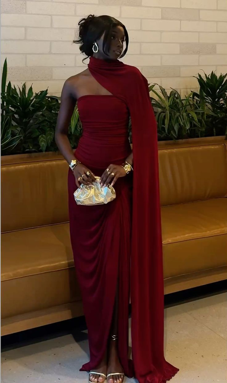 Elegant Classy Burgundy Maxi Dress Chiffon Long Formal Party Gown with Slit Birthday Outfits AB2308
