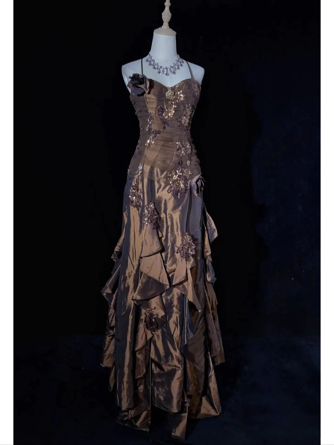 Modest Prom Dresses A line Spaghetti Strap Brown Satin Sleeveless Long Formal Evening Outfits N3639