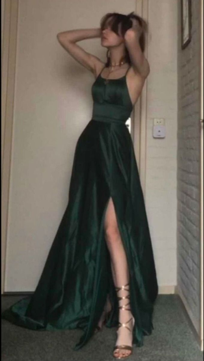Modest Party Gowns Sleeveless Floor-Length Halter Slit Dark Green Long Prom Dress AB1718