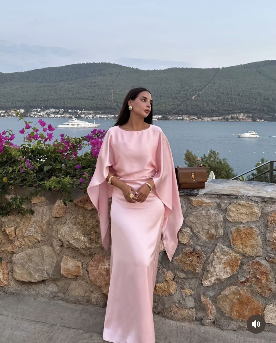 Women's Cocktail Party Gowns Mermaid Scoop Neck Pink With Pleated Ruched Cape Graduation Dinner Outfits Prom Dresses AB1881