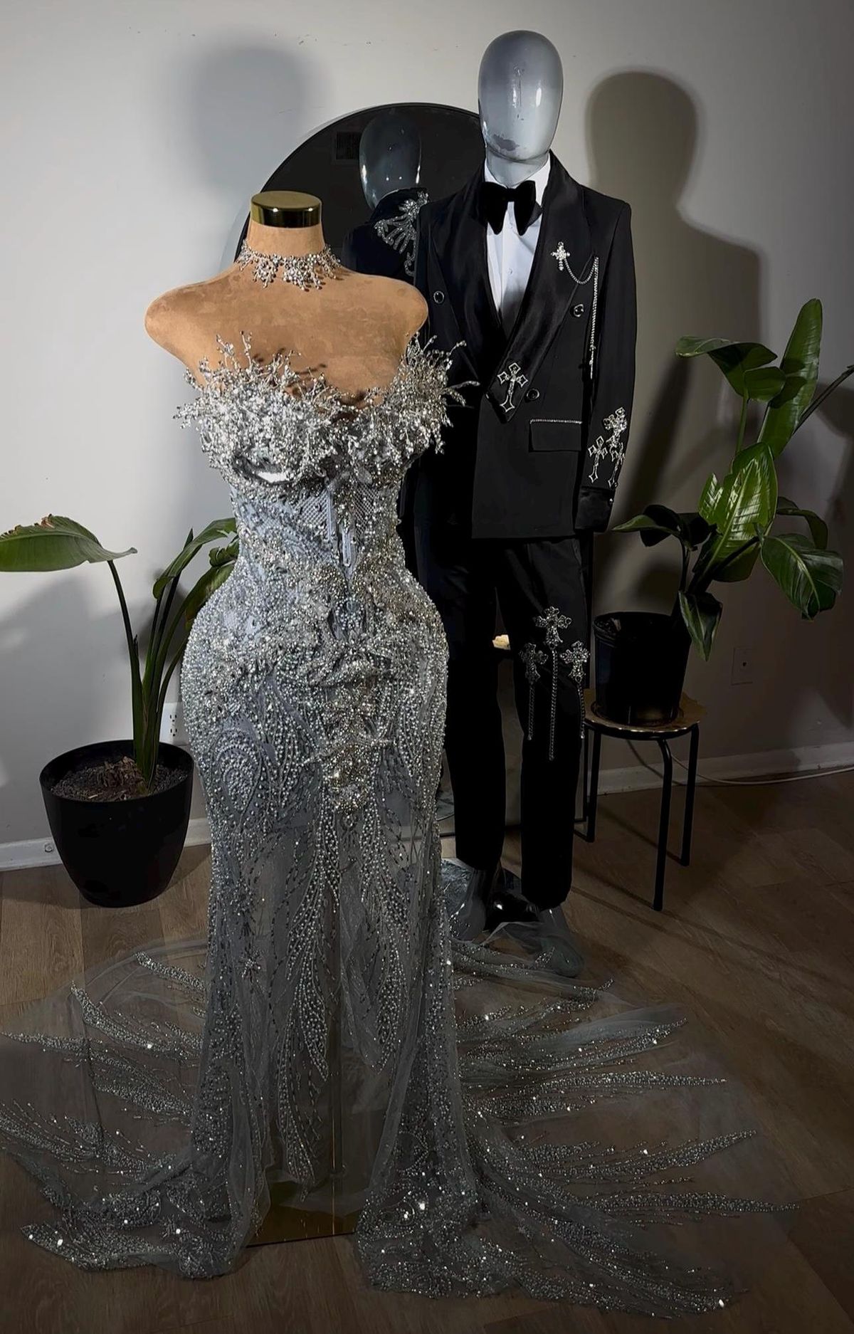 Glittery Mermaid Sweetheart Prom Dresses Silver Sequin Beaded Crystals Long Formal Evening Party Gown N811