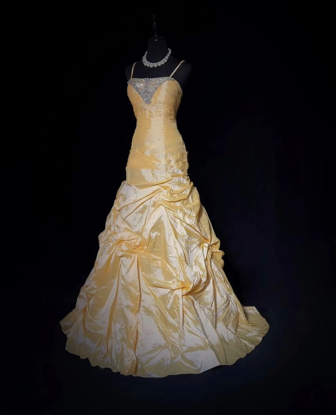 Elegant Prom Dresses Ball Gown Spaghetti Strap Yellow Taffeta With Pleated Long Formal Gown N2918