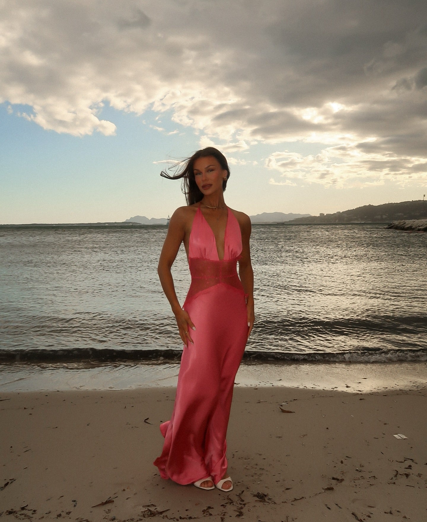 Classy Prom Dresses Inspiration Sheath Halter Pink Silky Satin Long Semi Formal Dance Grad Prom Dress For Teens High Schools AB1953