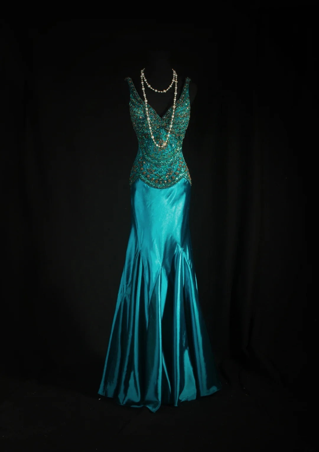 Vintage Prom Dresses 90s Formal Mermaid V Neck Silk Satin With Beadings Long Party Gowns Prom Dresses AS045