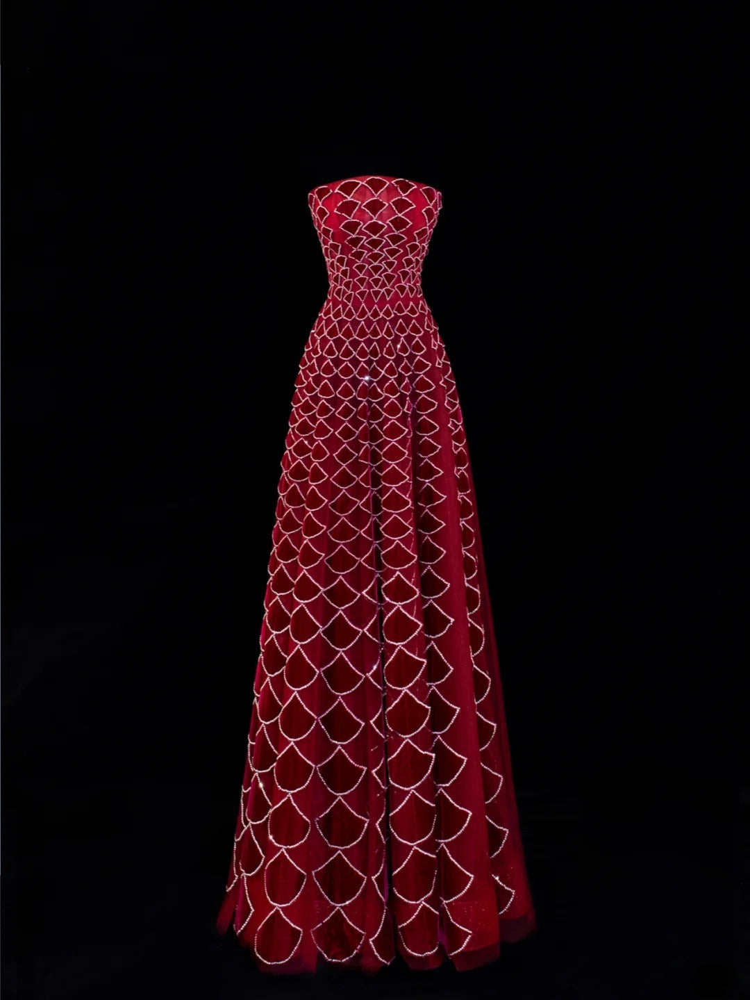 Modest Prom Dress Aesthetic Ball Gowns Strapless Burgundy Velvet Style Impress With Beadings Long Party Formal Gown SA058