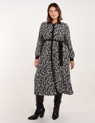 Curve Constrast Belted Midi Shirt Dress