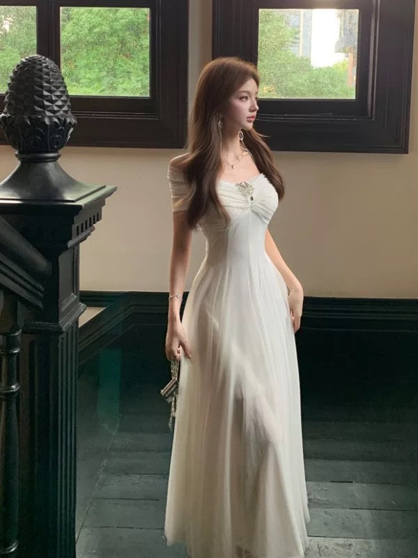 Modest Prom Dresses A Line Off The Shoulder White Chiffon With Sleeves Long Formal Dress N3158