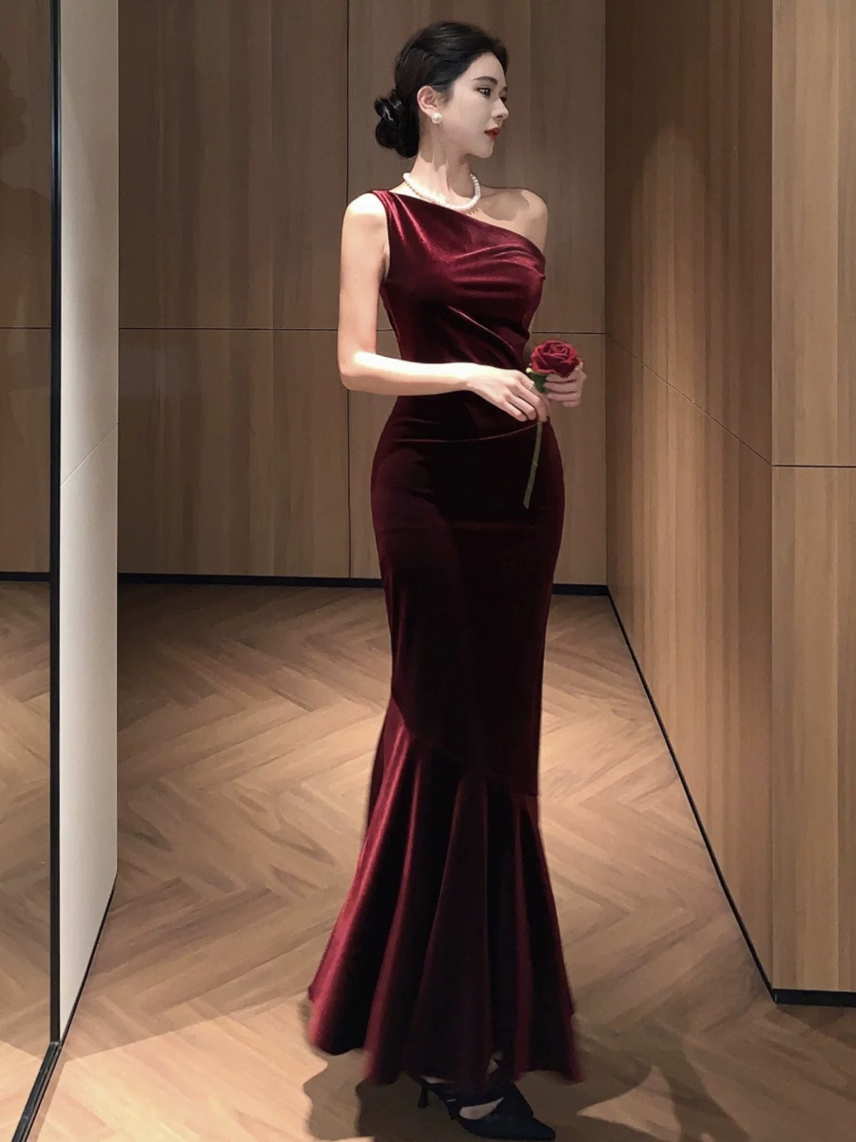 Simple Prom Dresses Mermaid One Shoulder Burgundy Velvet Evening Gown Formal Long Formal Dress N3998
