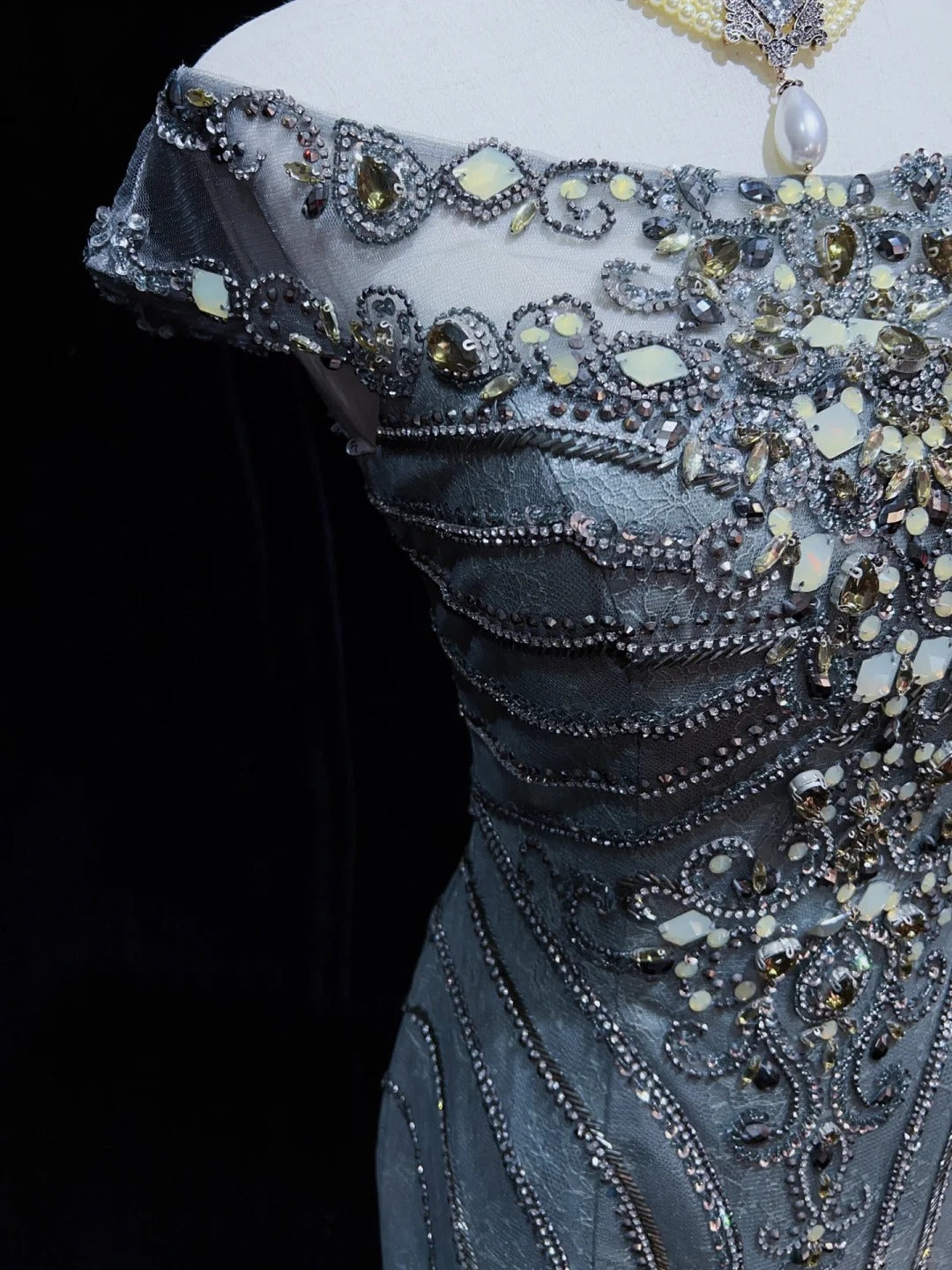 Trendy Prom Dresses Inspiration Mermaid Scoop Grey Blue Gala Tulle With Beading Formal Gowns N3195