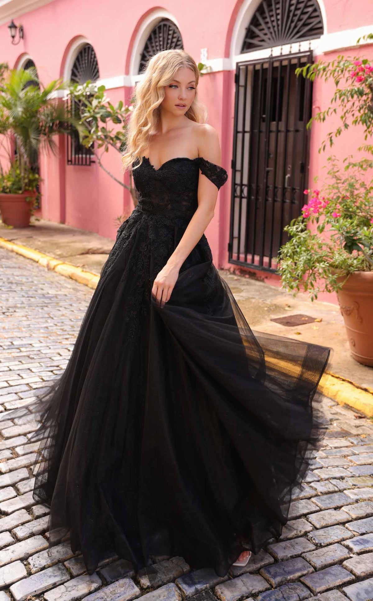 Nox Anabel R1303 Dress