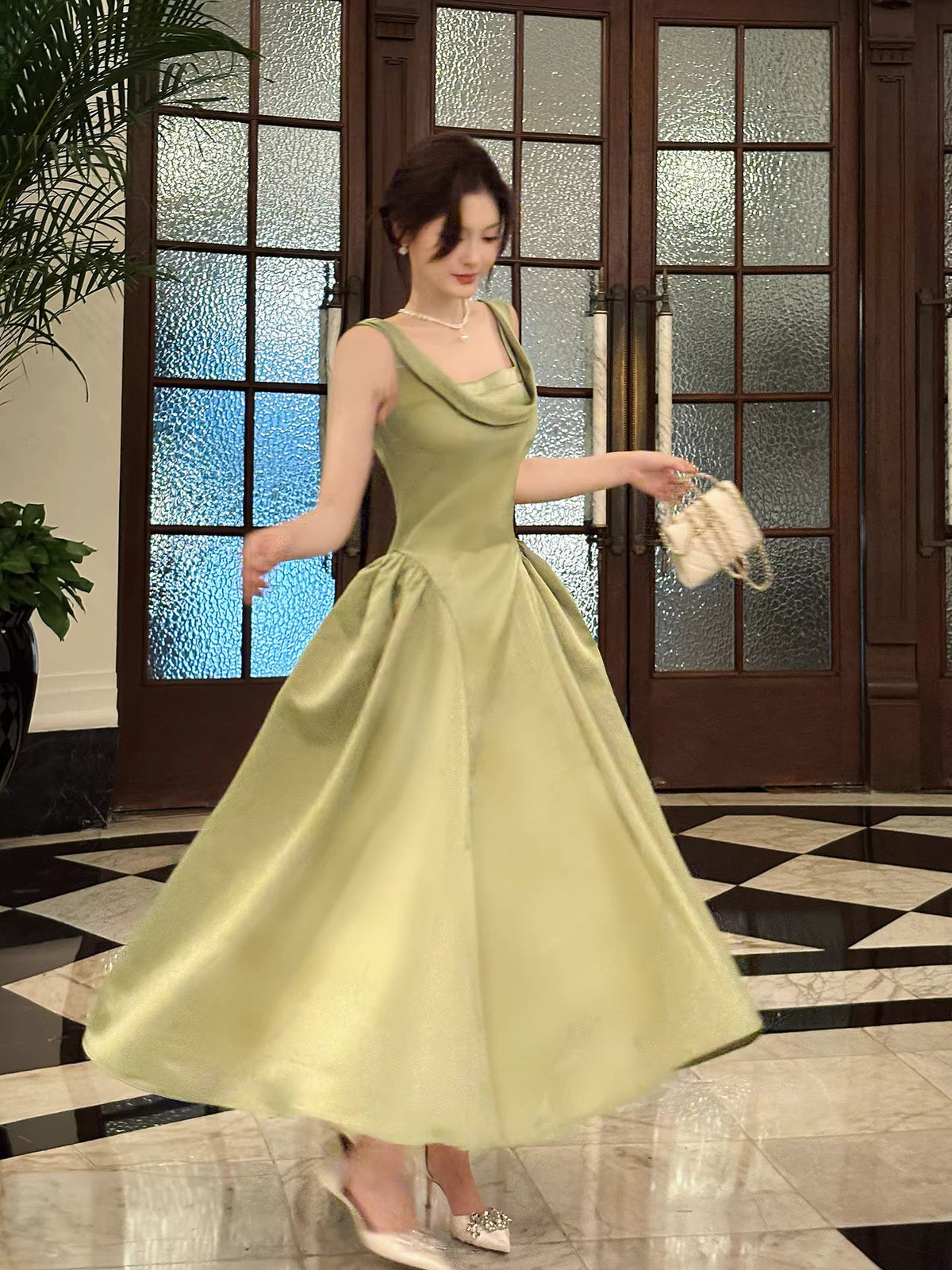 Elegant A line Square Neck Green Satin Ankle Length Prom Dresses 17th Nigh Party Birthday Outfits AB2481