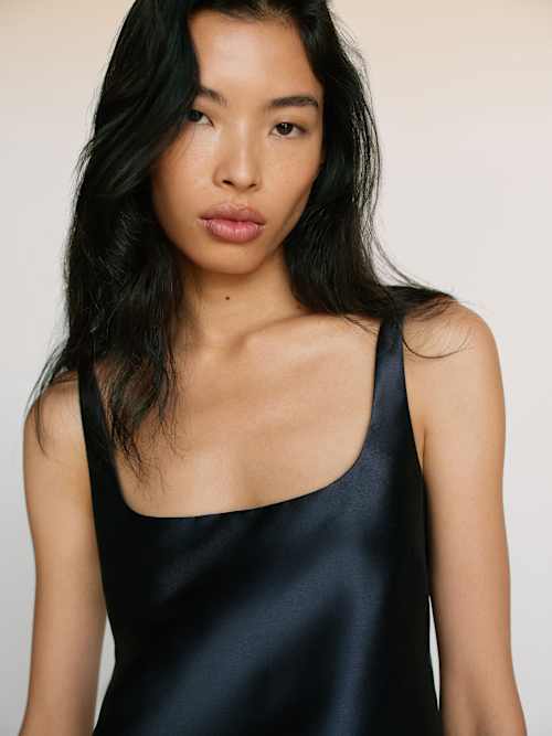 Elinda Dress